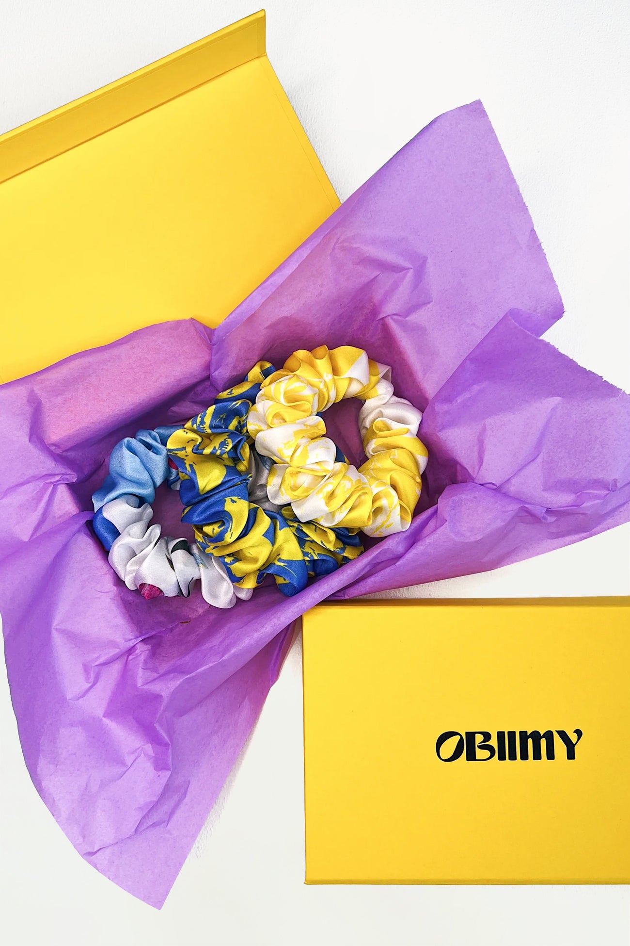 Set of 3 silk scrunchies
