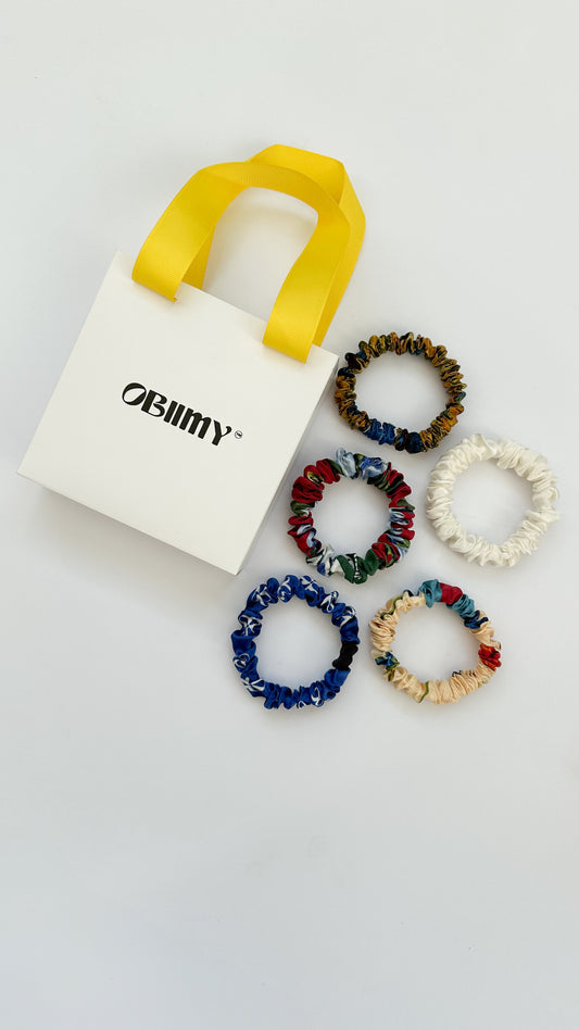 Mini silk scrunchie in assortment