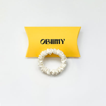 Mini silk scrunchie in assortment