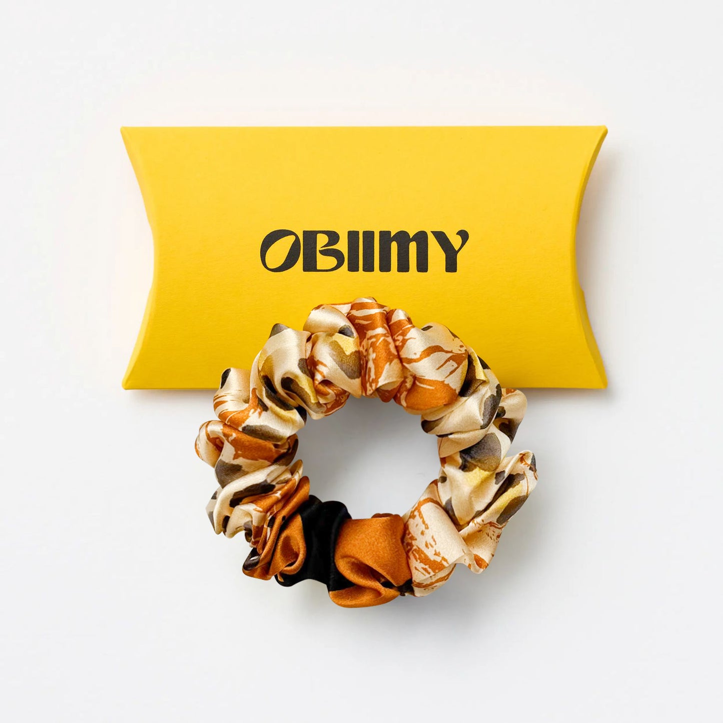 Silk scrunchie "Grace"