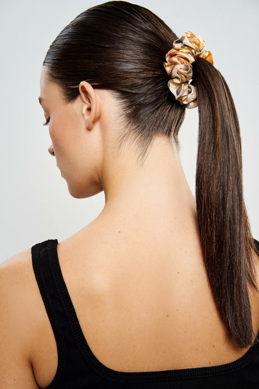 Silk scrunchie "Grace"