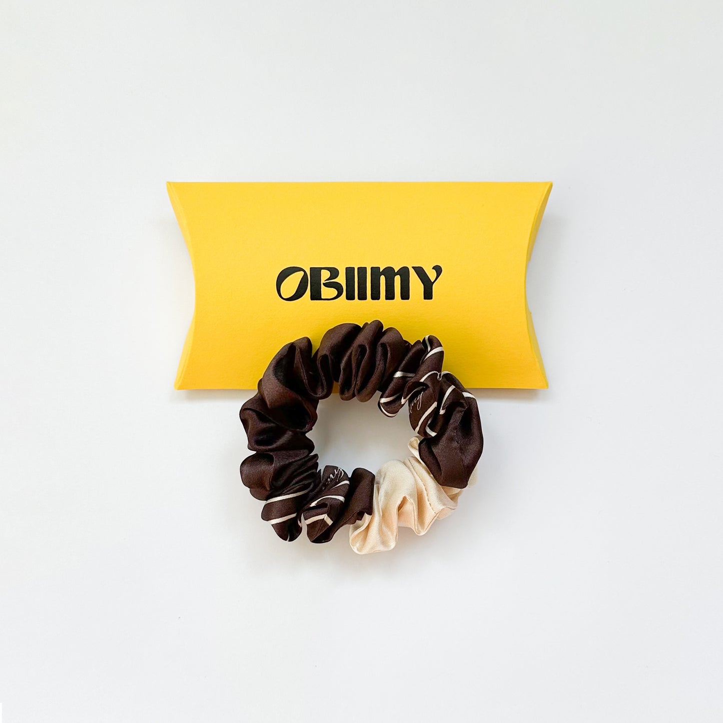Silk scrunchie "Morning coffee"